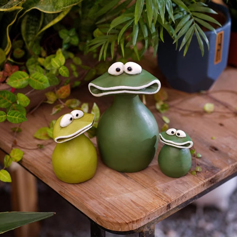 Frog Yard Art Decorations