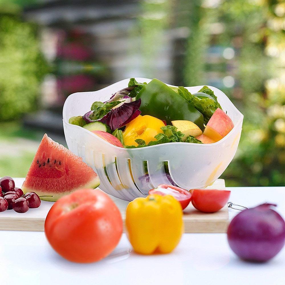 Salad cutter with lemon squeezer, salad in 60 seconds