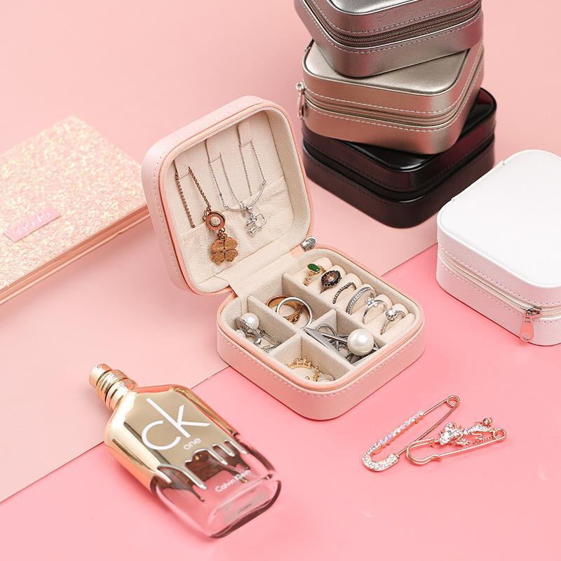 Exquisite jewelry storage box