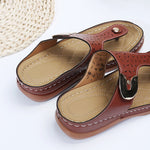 2022 New Women's Metal Decor Feature Pattern Wedge Flip-Flops