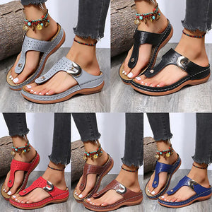 2022 New Women's Metal Decor Feature Pattern Wedge Flip-Flops